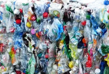 Científicos descubren la manera de convertir el plástico no reciclable en energía